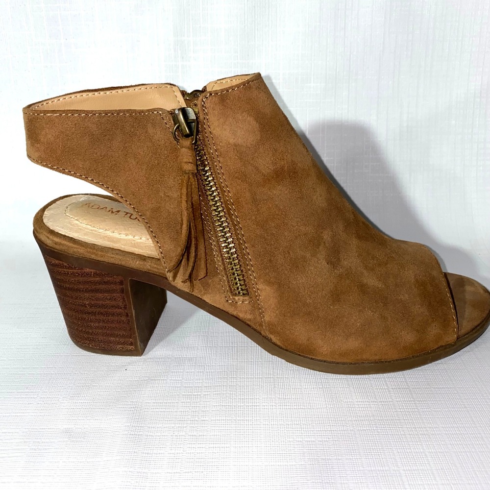 ADAM TUCKER Brown Suede Peep Toe Ankle Booties  Sz 7.5 Zipper Tassel‎ Block Heel